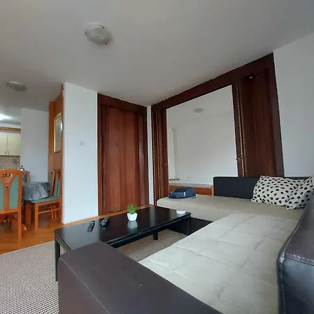 Apartment Compass 4 - Central Cosy